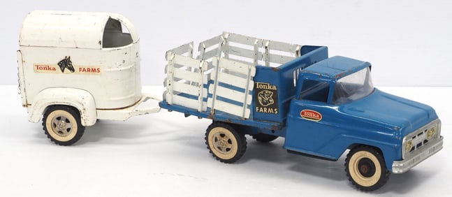 Tonka Farms Stake Truck & Horse Trailer
