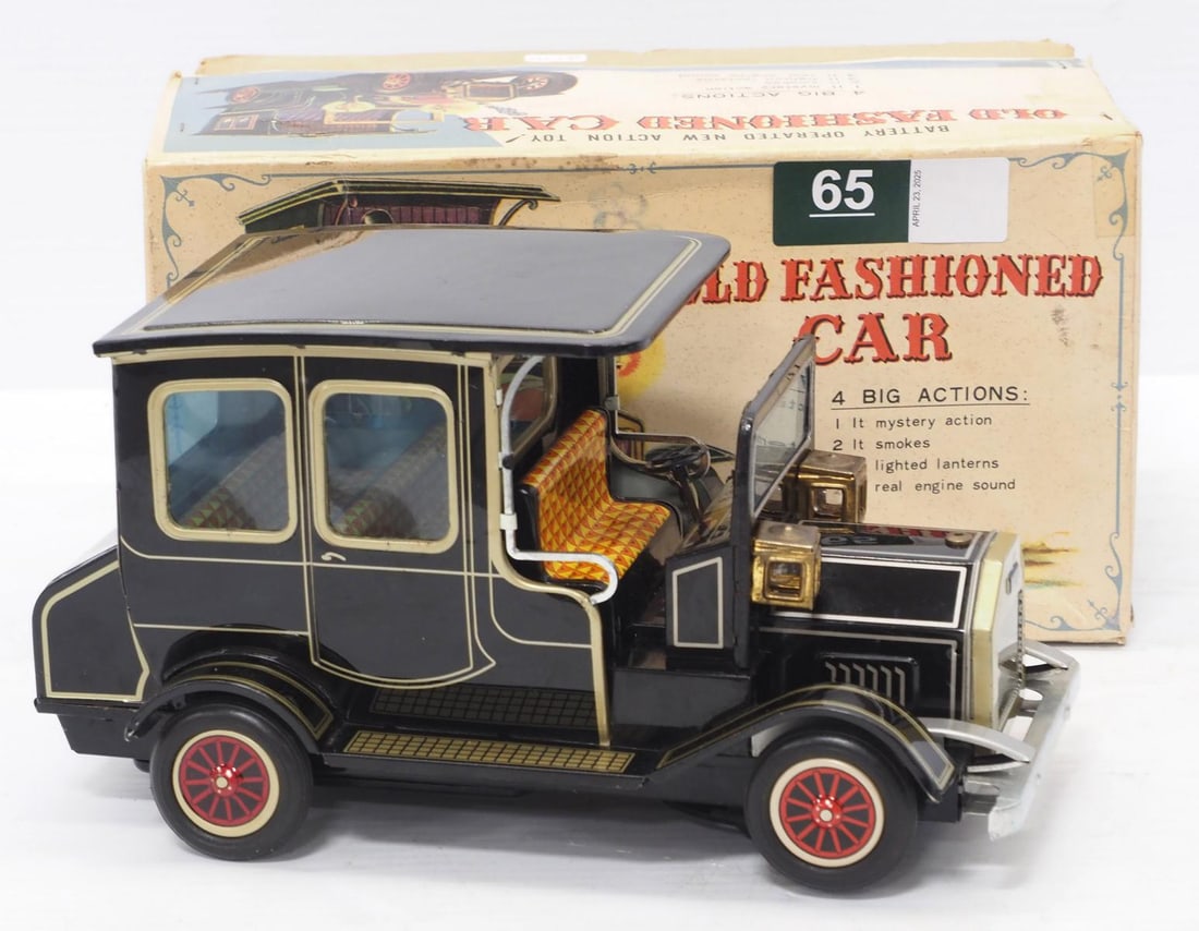 Old Fashioned Car, battery-operated: Old Fashioned Car, battery-operated, with box, by S-H (Japan)