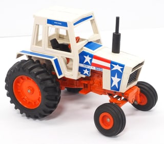 Ertl Case Spirit of 76 Tractor