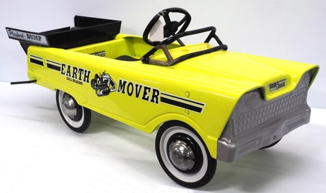Murray Earth Mover pedal car with dump box