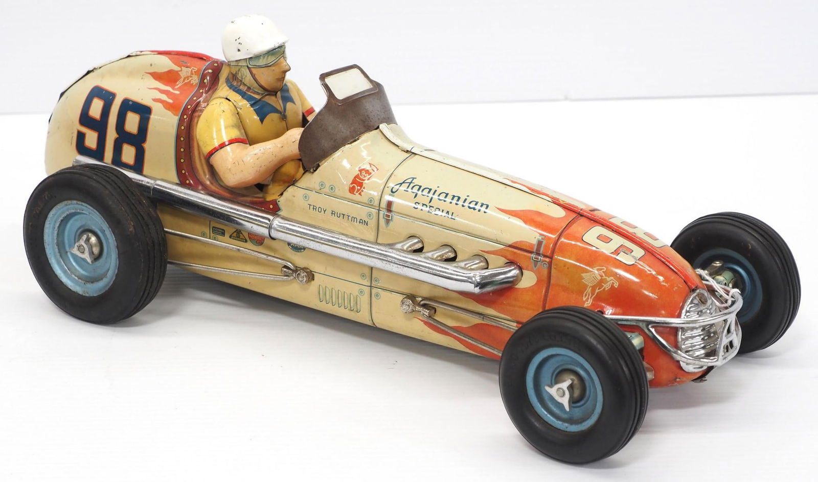 ⭐️Yonezawa Friction Powered Champion Car Boxed Yonezawa Champion Racer