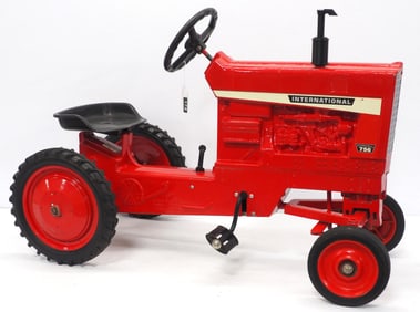 Scale Models International 756 pedal tractor