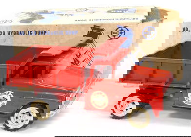 Tonka No.520 Hydraulic Dump Truck