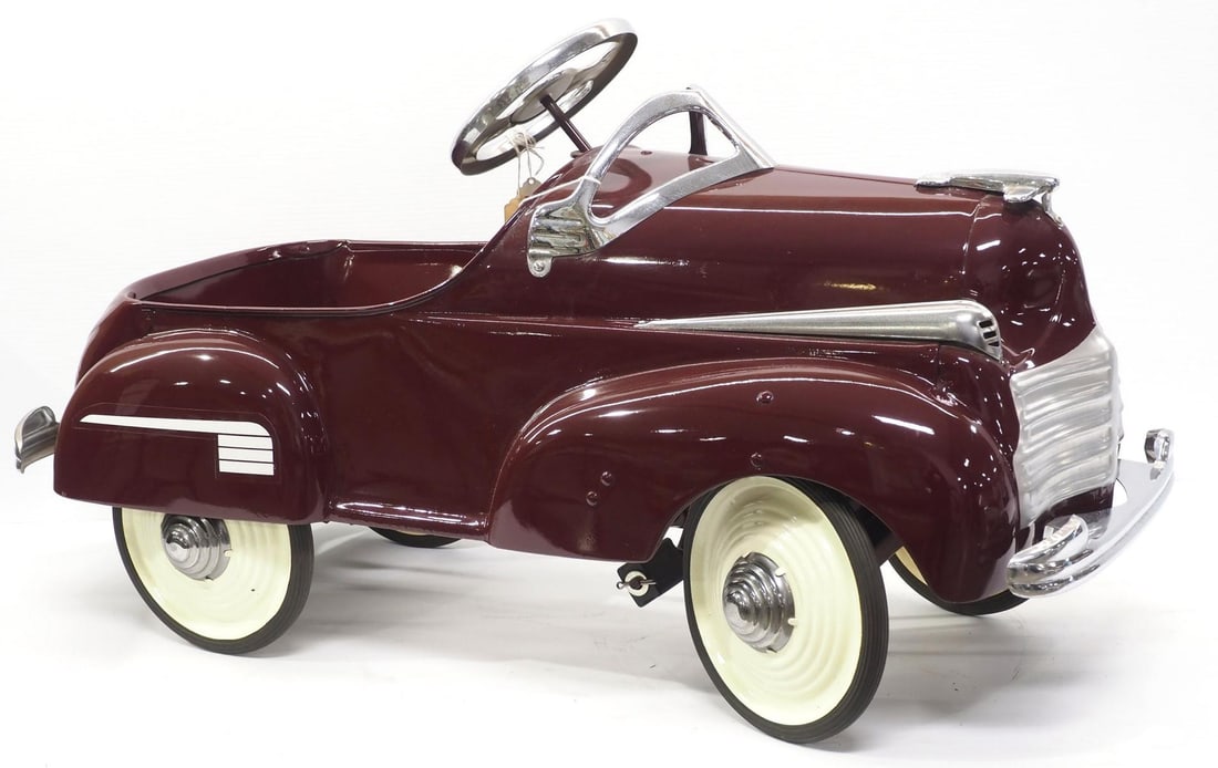 1941 Chrysler pedal car (1 of 2)