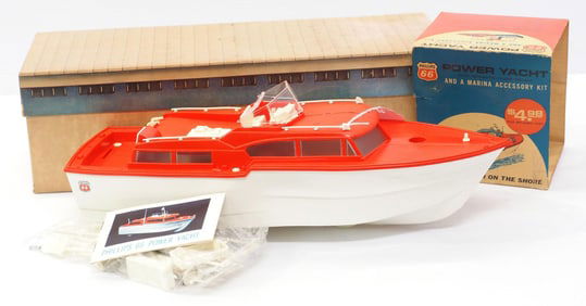 Phillips 66 Power Yacht, battery powered