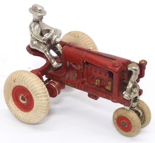 Arcade 'Red' Farmall Regular Tractor