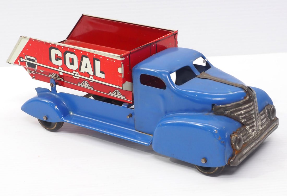 Marx Coal Dump Truck (1 of 2)