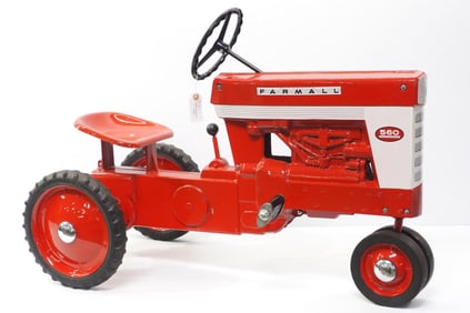 1958 Farmall 560 pedal tractor