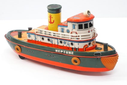 Neptune battery-powered boat by Modern Toys
