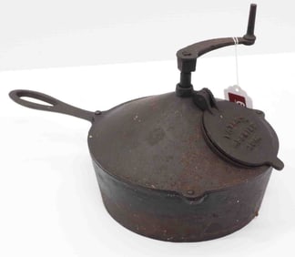 Cast iron hand-crank peanut roaster