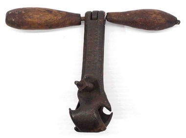 Weaver Jones T-handle hand corn sheller