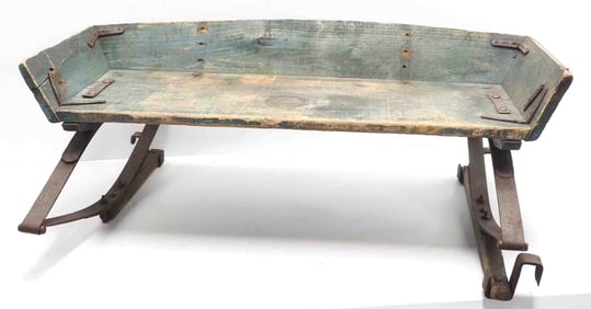 Coquillard box wagon seat