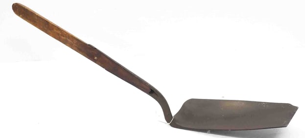 Store display cut-away shovel