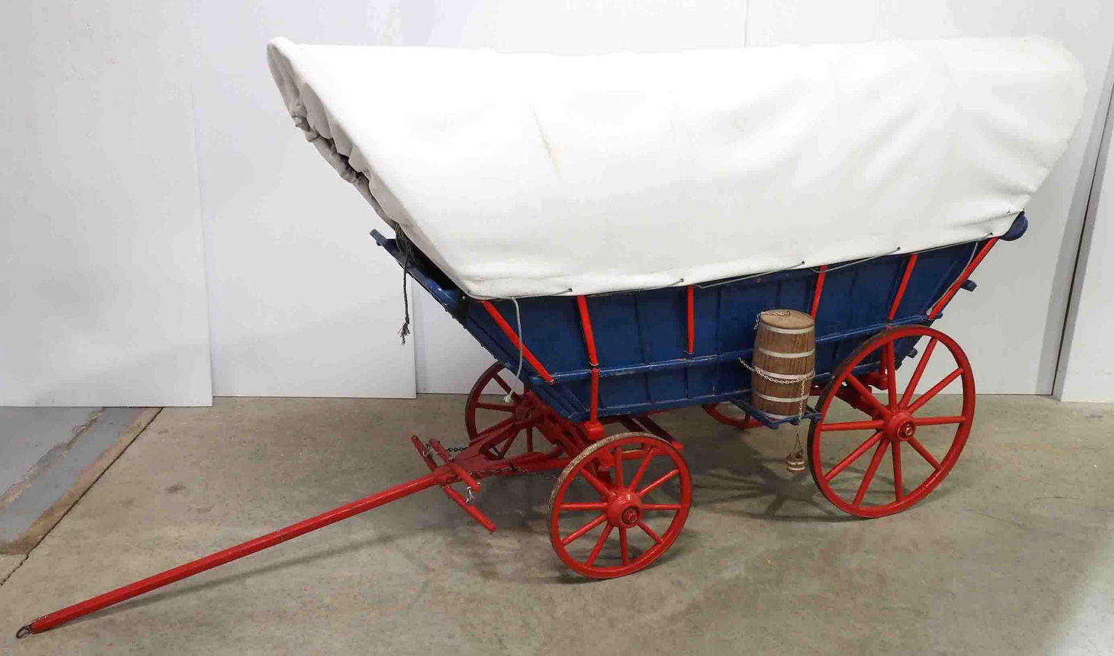 Scale model covered wagon: Scale model covered wagon, scaled to size! WOW! 84"L x 24"W x 47"H - wagon tongue is repaired * * We WILL NOT SHIP this item, you must arrange to have this picked up in 15 business days!