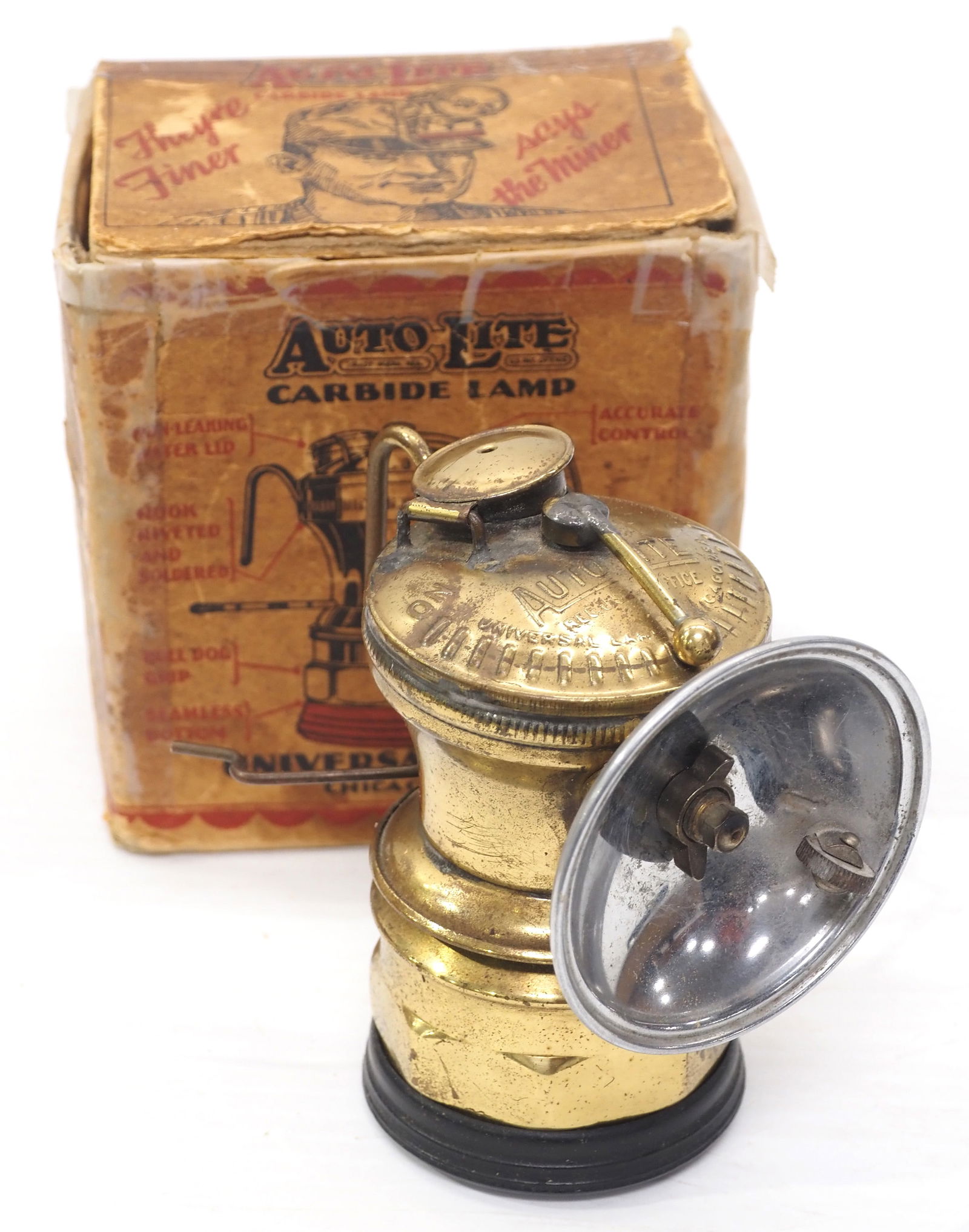 Universal Lamp Co. carbide lamp (1 of 2)
