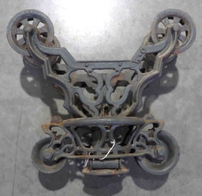 Myers "Lacey" wood beam hay trolley