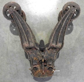 Janesville "Dead Lock" hay trolley upper truck