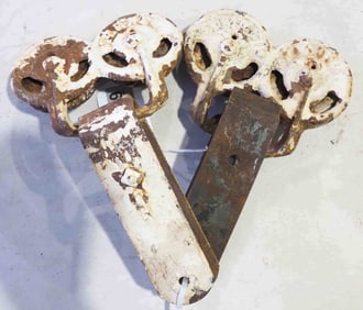 Pair of barn door rollers