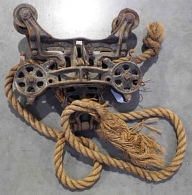 Milwaukee Boomer steel track hay trolley