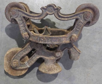 Ney 45 steel track hay trolley