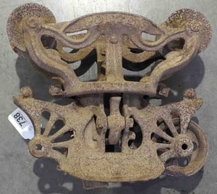 Porter 4" steel track hay trolley