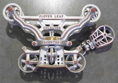 Myers Cloverleaf Adjustable 4" hay trolley