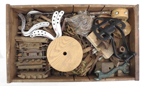 Box of hangers & misc