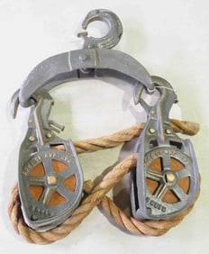 Set of Ney sling pulleys and bridge
