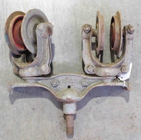 Louden Merchandise Carrier, steel track