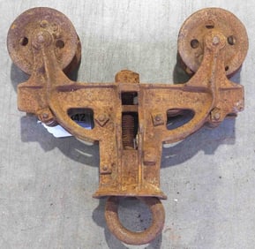 Grosscup Merchandise Carrier