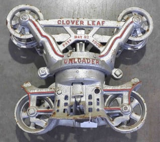 Myers Cloverleaf 4" steel track hay trolley