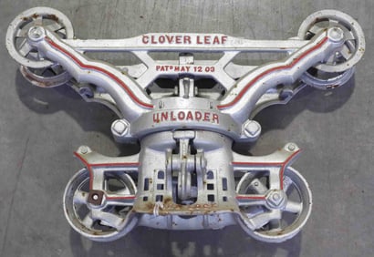 Myers Cloverleaf 4" steel track hay trolley