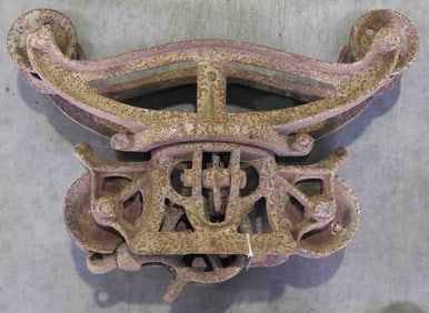 Strickler 4-wheel steel track hay trolley