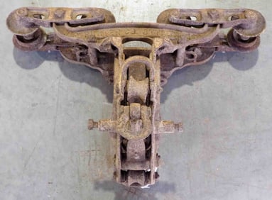 Porter Cross Draft Adjustable hay trolley