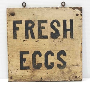 Fresh Eggs sign
