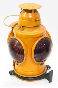 Handlan railroad signal lantern