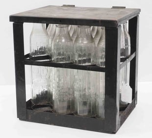 (15) Shell tall 1-quart glass oil bottles in Shell case