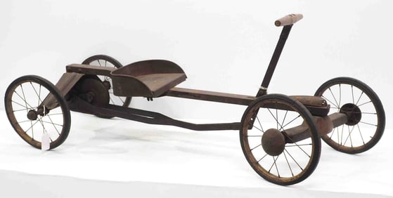 Irish Mail 4-wheel child's push-pull cart