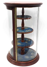 Howard Cutlery countertop display case