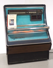Americana coin-operated Wurlitzer juke box
