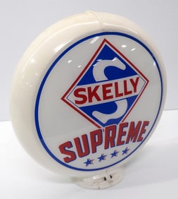 Skelly Supreme gas pump globe