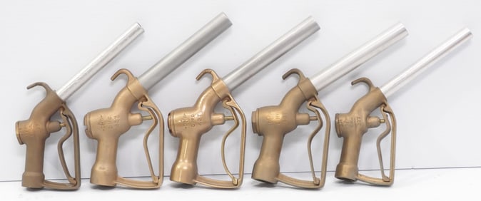 (5) Gas pump nozzles