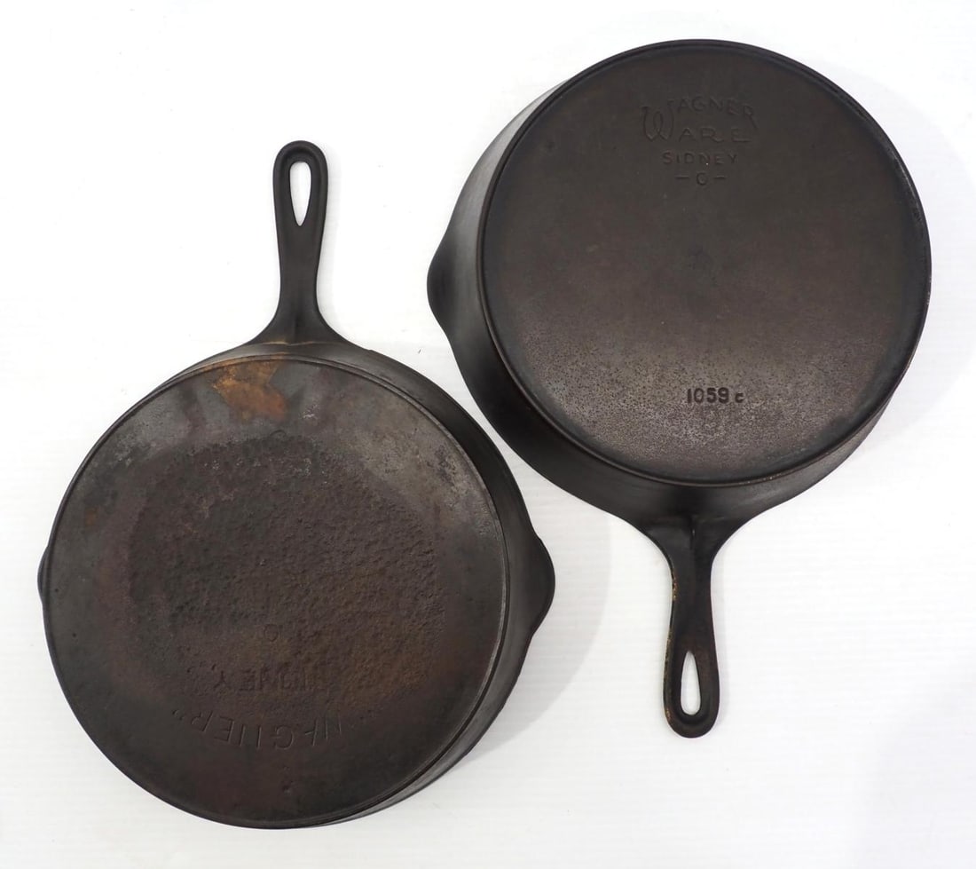 (2) Wagner No.9 cast iron skillets with fire rings (1 of 3)