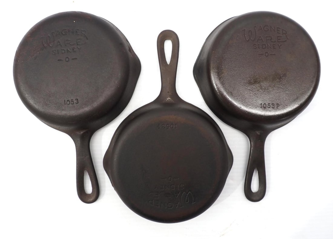 (3) Wagner No.3 cast iron skillets marked 1053 (1 of 2)