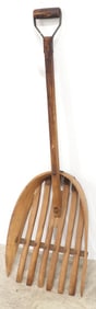 Wooden primitive vegetable & fruit shovel with stenciling