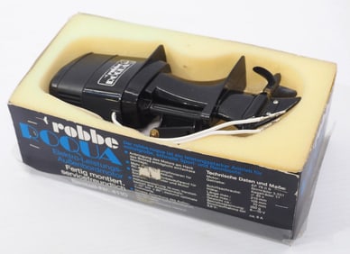 Robbe Roqua electric boat motor in original packaging, made in West Germany, motor measures 8.5"H