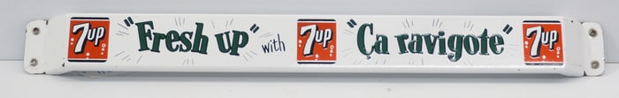 31.5"x3" porcelain Fresh Up 7-Up door push with French wording
