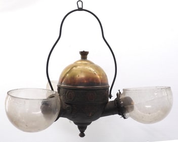 Hanging kerosene Angle Lamp with 3 glass globes