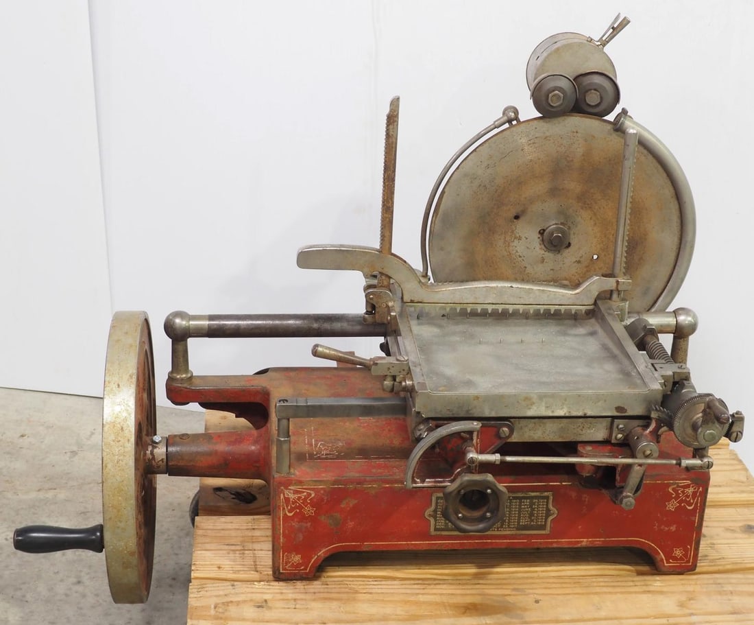 Van Berkel's Original slicing machine by U.S. Slicing Machine Company, LaPorte, IN, tag with serial (1 of 7)