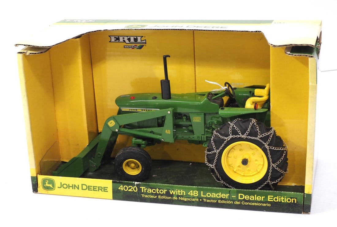 John Deere 4020 Tractor with 48 Loader: Ertl 1/16 scale John Deere 4020 Tractor with 48 Loader, Dealer Edition -NIB